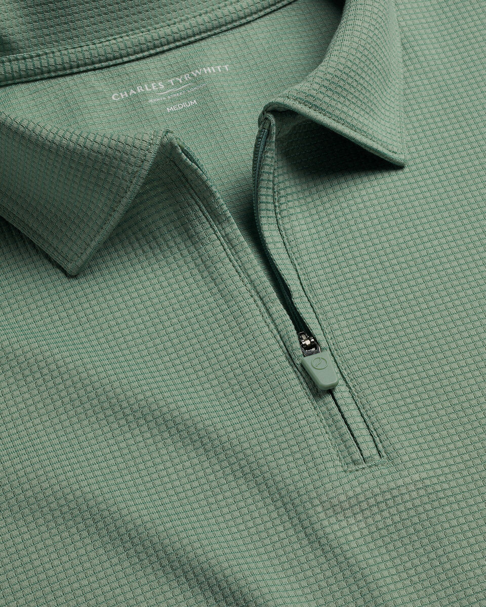 Performance Textured Zip-Neck Polo - Green Secondary image