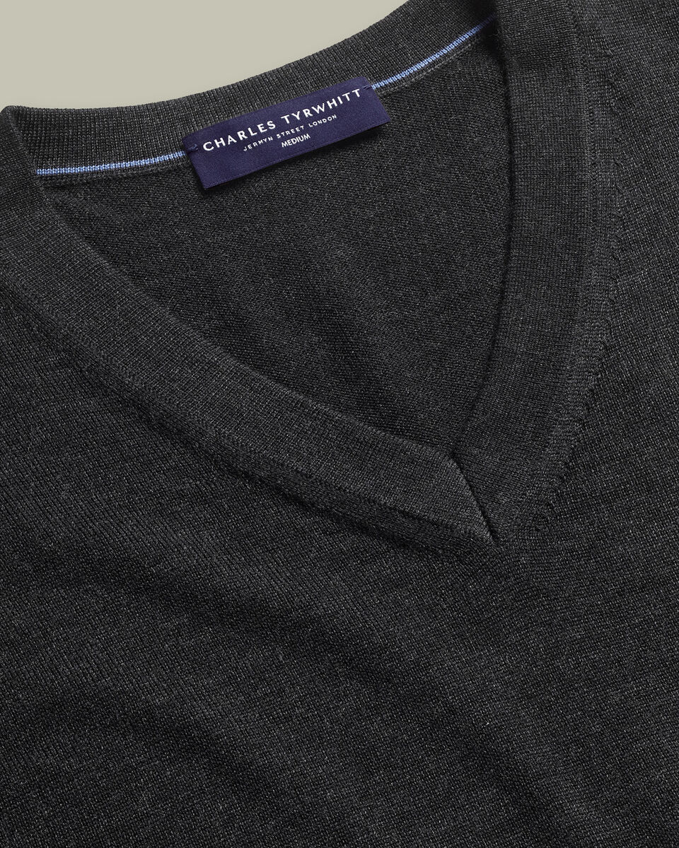 Pure Merino V-Neck Sweater - Charcoal Gray Secondary image
