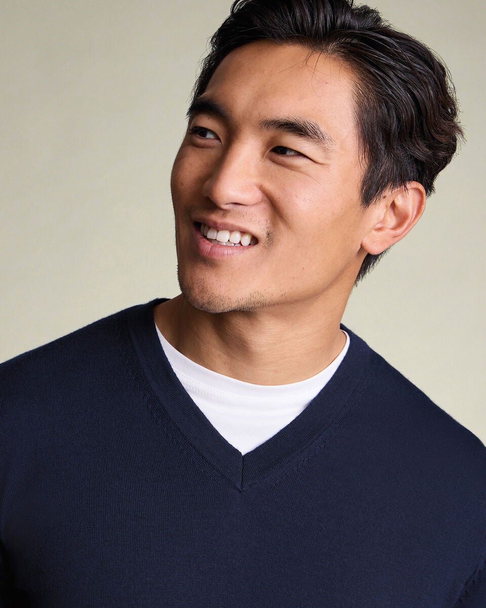 Pure Merino V-Neck Sweater - Navy