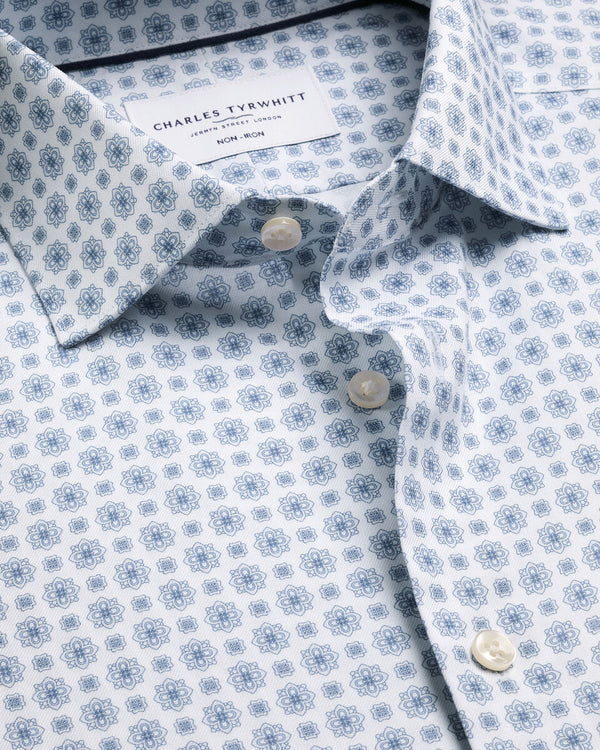 Non-Iron Stretch Print Shirt – White & Blue
