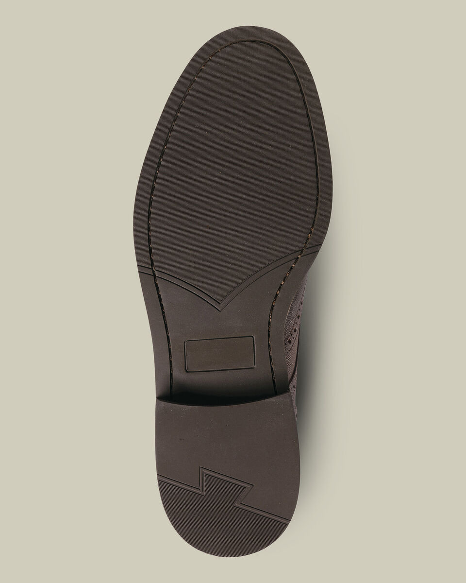 Grain Leather Rubber Sole Derby Brogue Shoes - Chestnut Brown