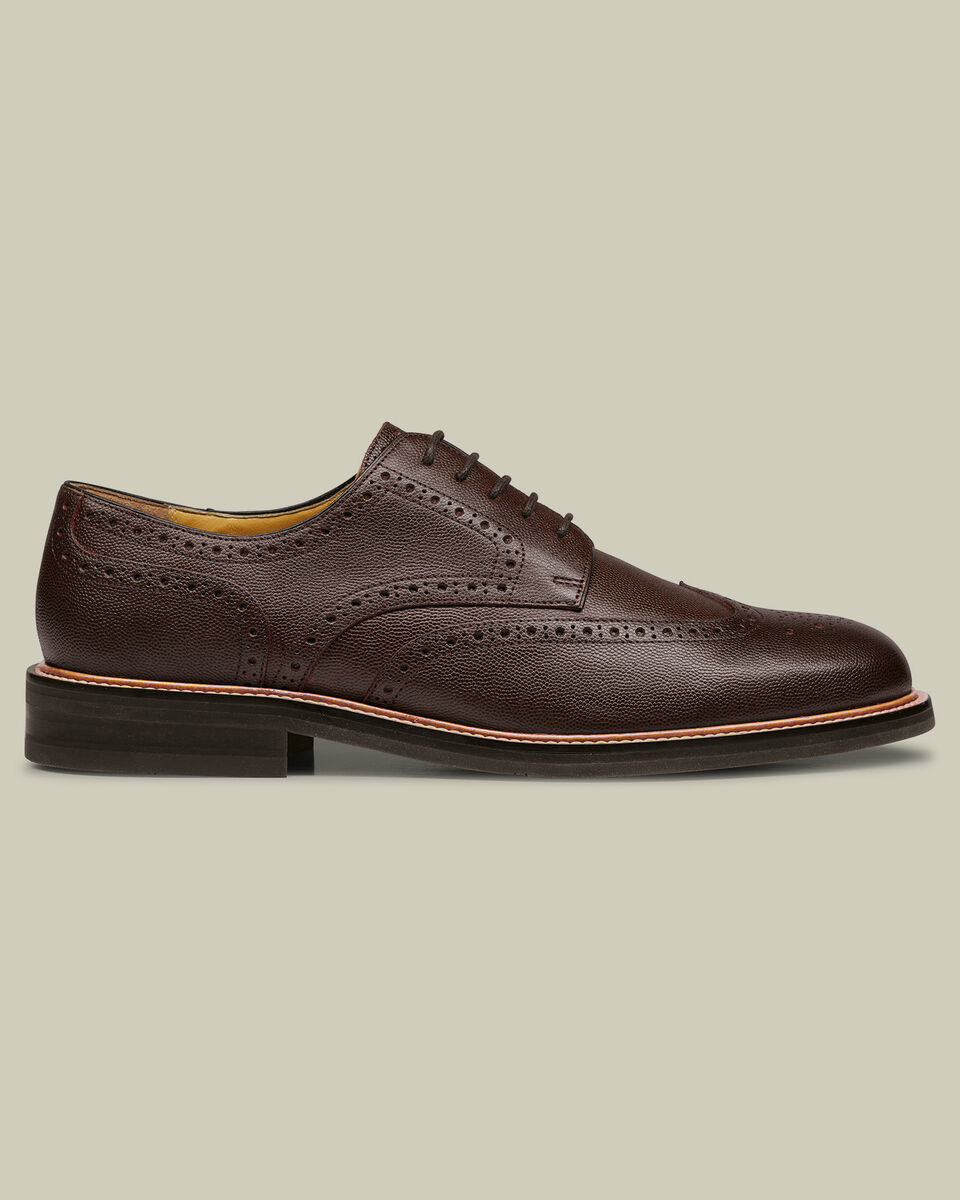 Grain Leather Rubber Sole Derby Brogue Shoes - Chestnut Brown Main image