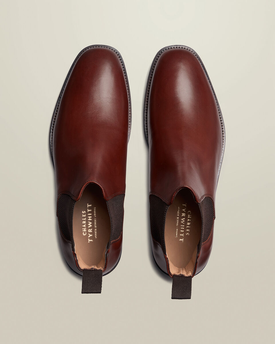 Leather Chelsea Boots – Chestnut Brown