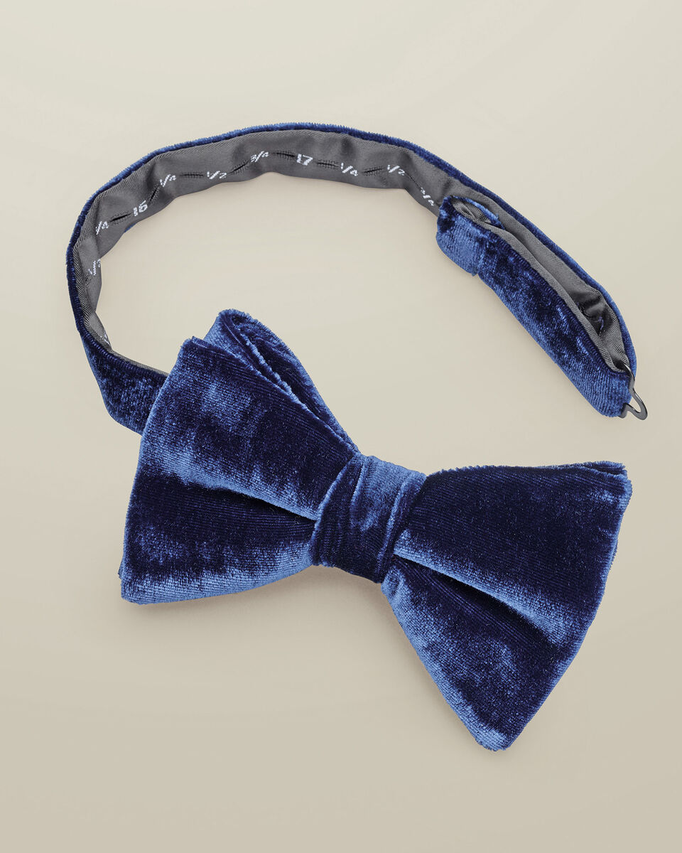 Velvet Bow Tie - Royal Blue Main image