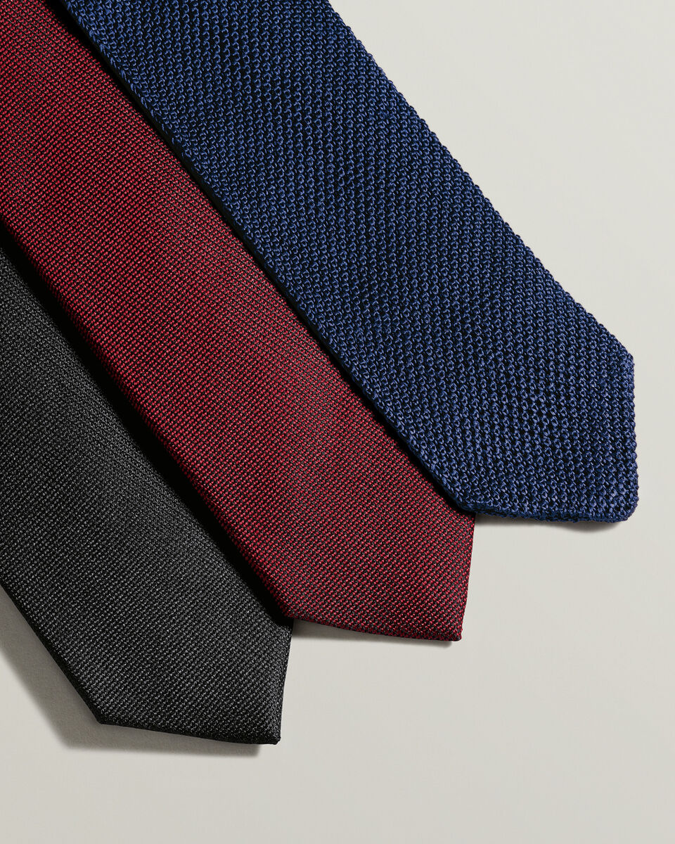 Silk Textured Slim Tie - Black